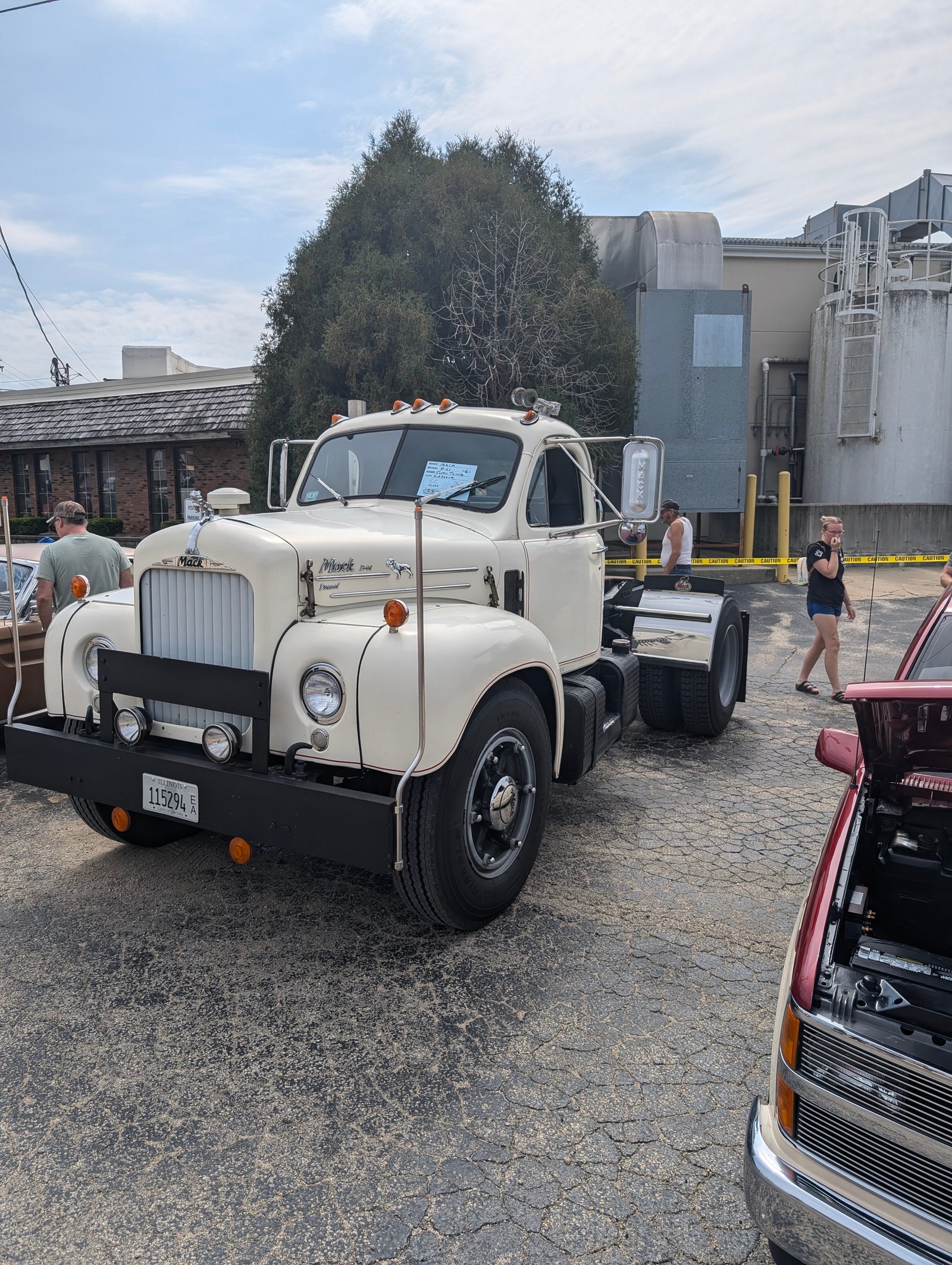 PXL_20240825_161729009.NIGHT.jpg PXL_20240825_161729009.NIGHT.jpg